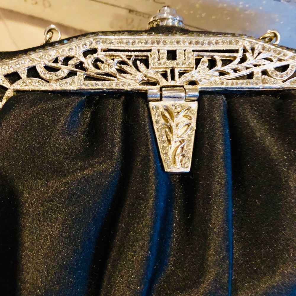 🎉2XHP🎉Vintage Judith Leiber Karawang purse - Picture 6 of 7